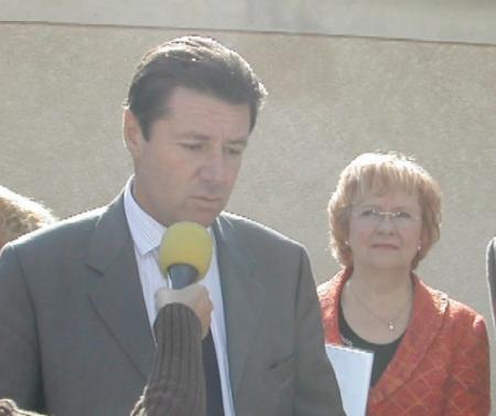 François Loos et Christian Estrosi réunissent l'ensemble des pôles de compétitivité du secteur transports terrestres à Mulhouse, le 23 février 2007